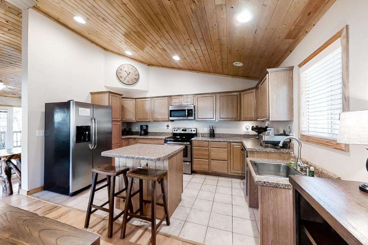 3 Bed 2 Bath Vacation Home In Whittier Esterno foto