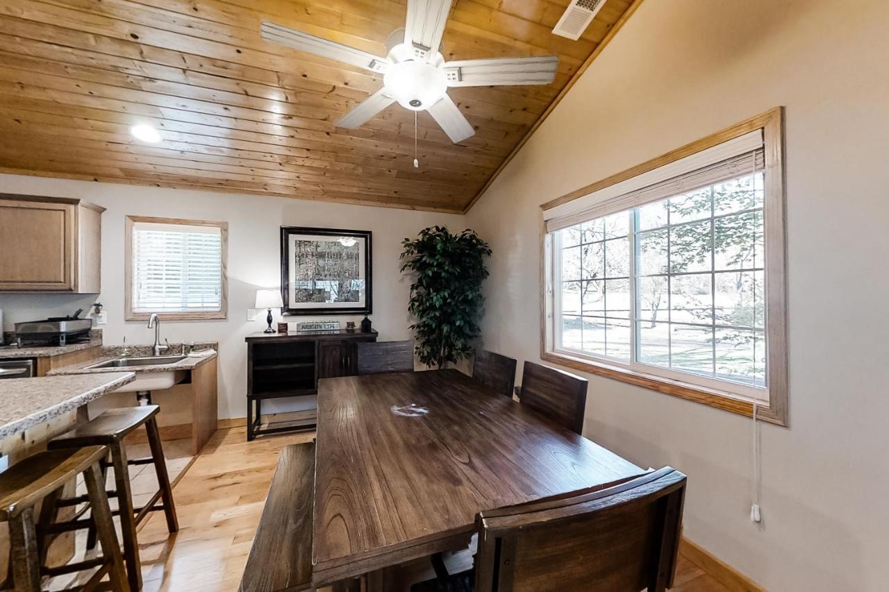 3 Bed 2 Bath Vacation Home In Whittier Esterno foto