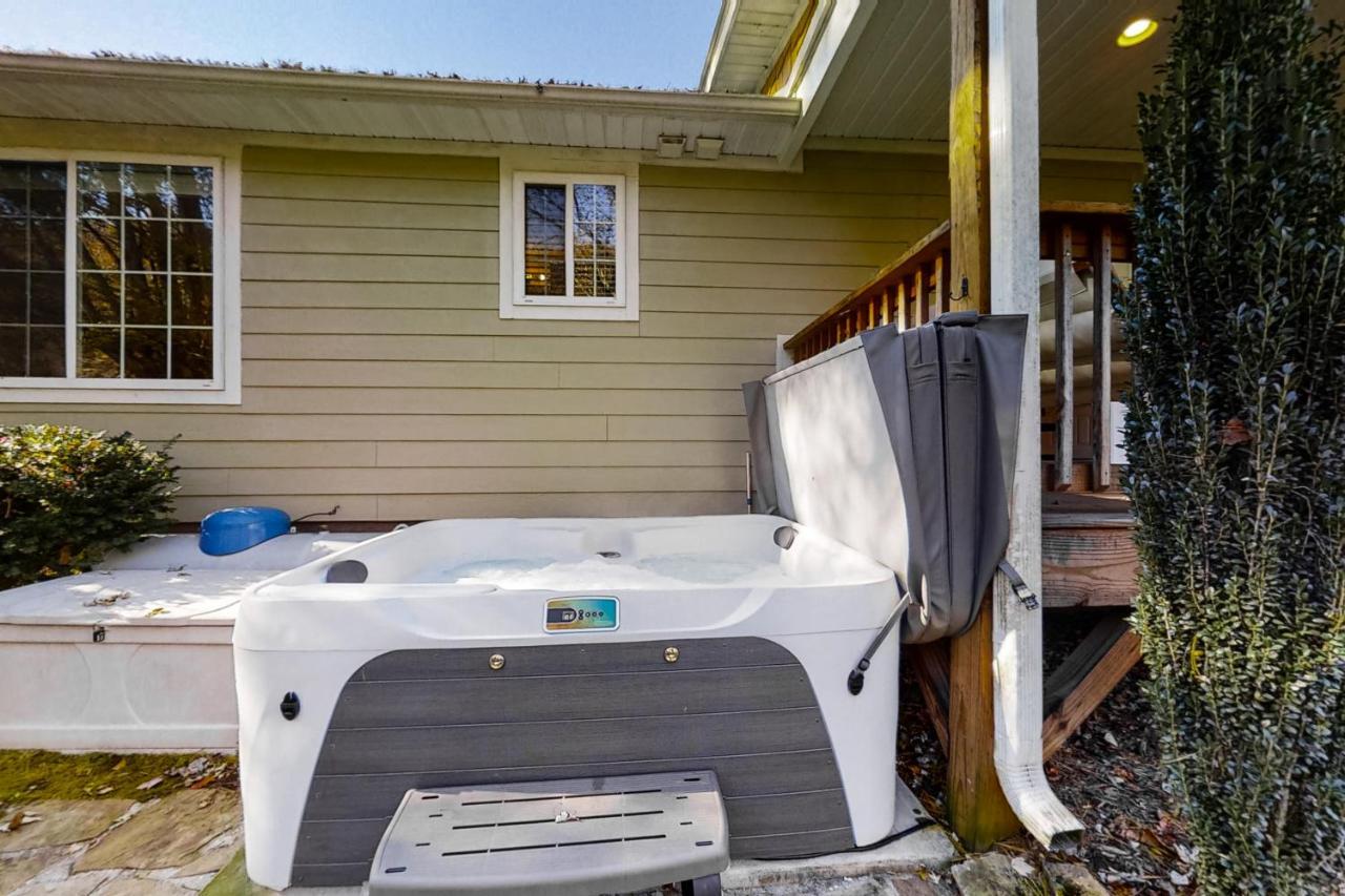 3 Bed 2 Bath Vacation Home In Whittier Esterno foto